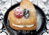 recipes-raspberry-shortcake-hearts